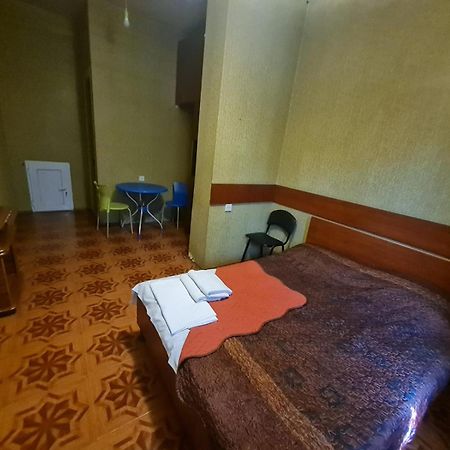 Piano Hotel ティビリシ エクステリア 写真