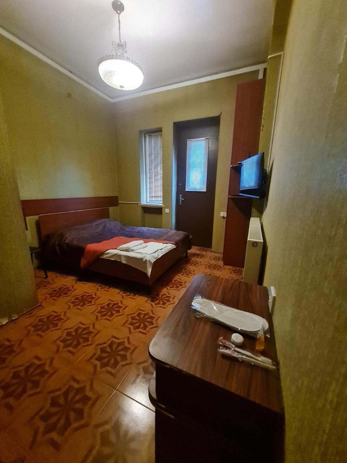 Piano Hotel ティビリシ エクステリア 写真