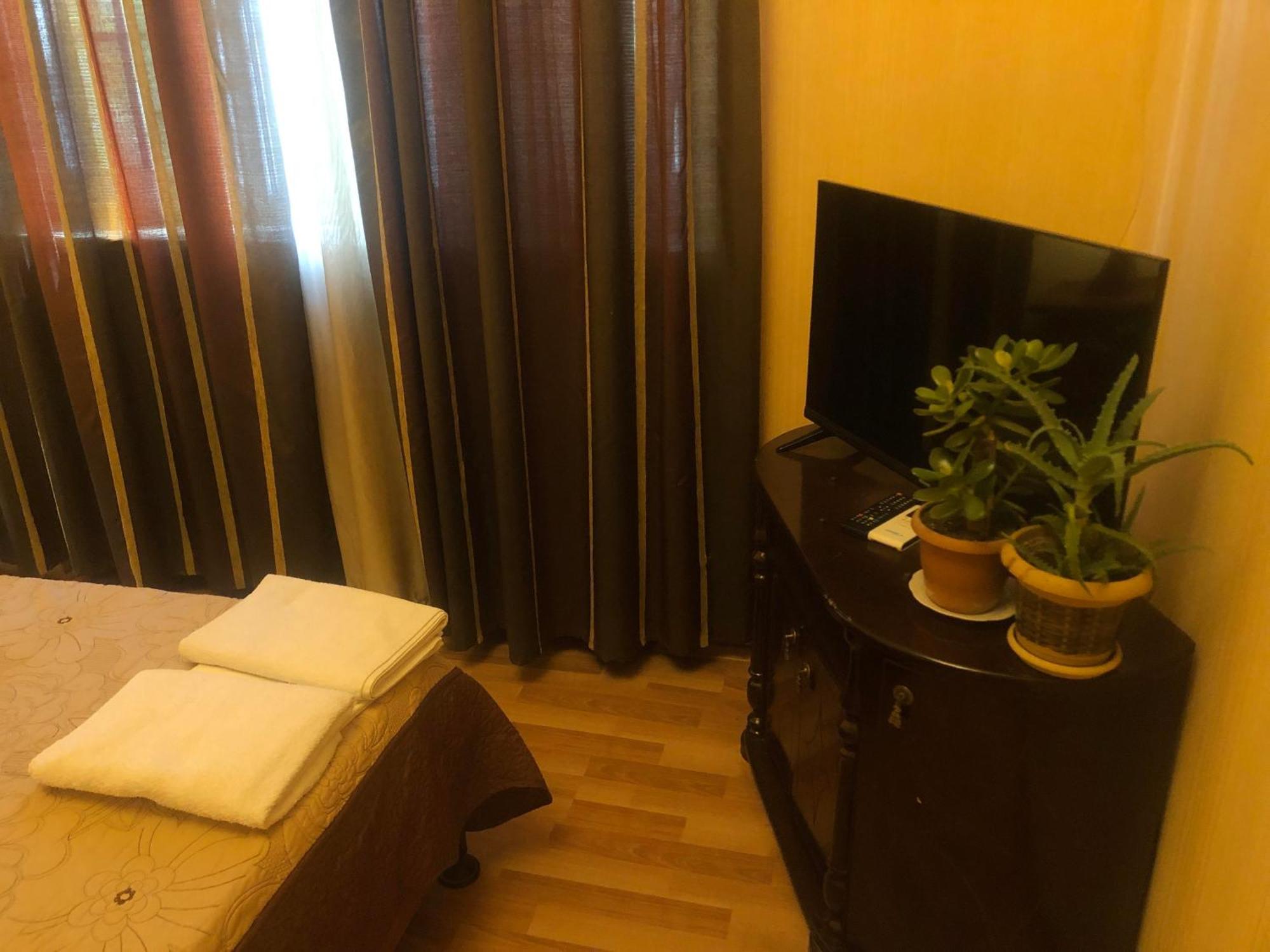 Piano Hotel ティビリシ エクステリア 写真